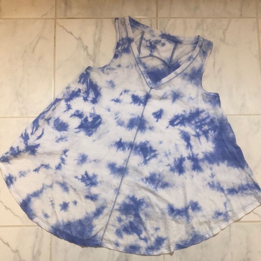 Calvin Klein performance tank top. Blue / white tie dye. EUC!